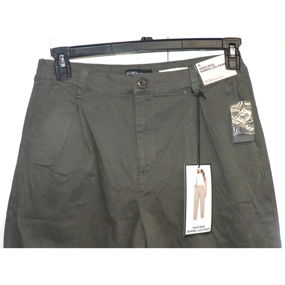 BCBGeneration Women's High Rise Barrel Leg Pants in Crushed Oregano Medium $75 - Picture 4 of 5